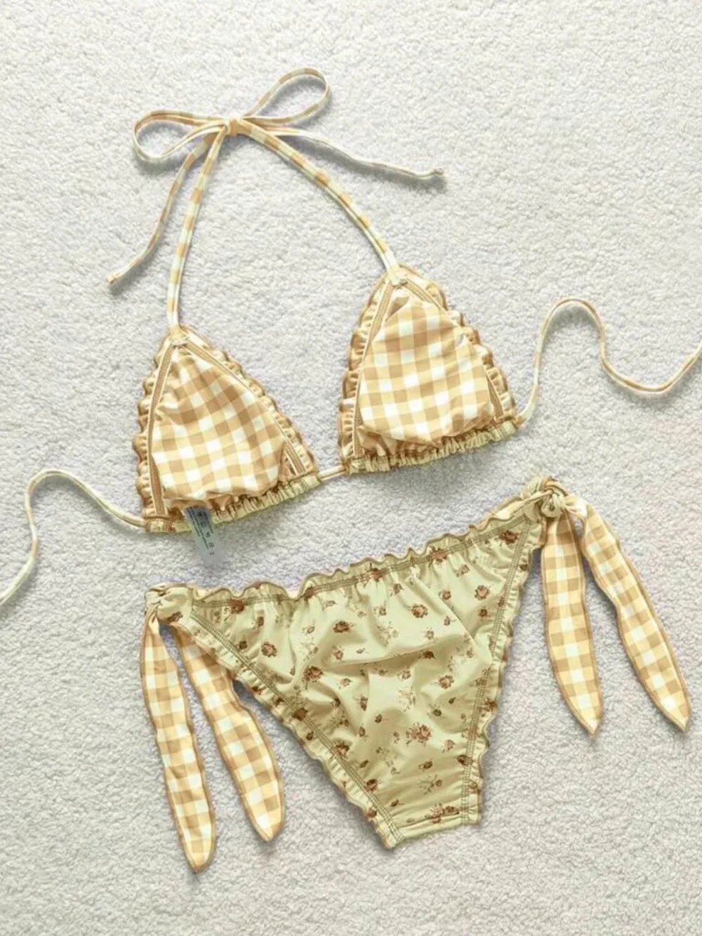 Brand New Ruffled Yellow & Brown Floral & Checkered Reversible Bikini Size M